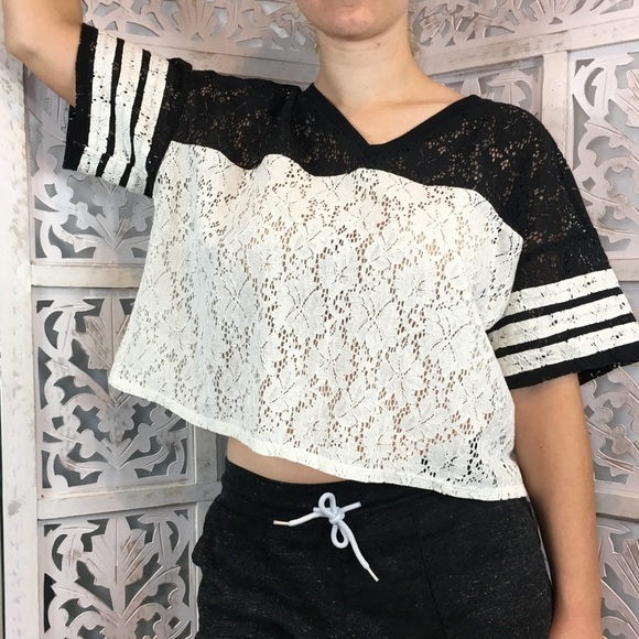 Mossimo Black & White Jersey Style Cropped Top XL - Picture 1 of 8